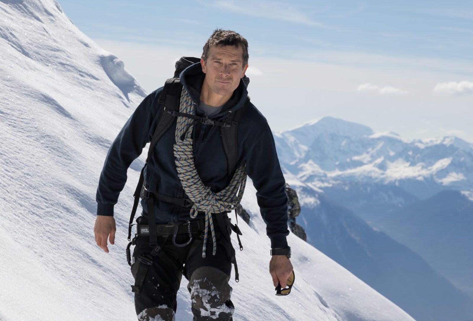 Bear Grylls winter shooting 04.15.2019